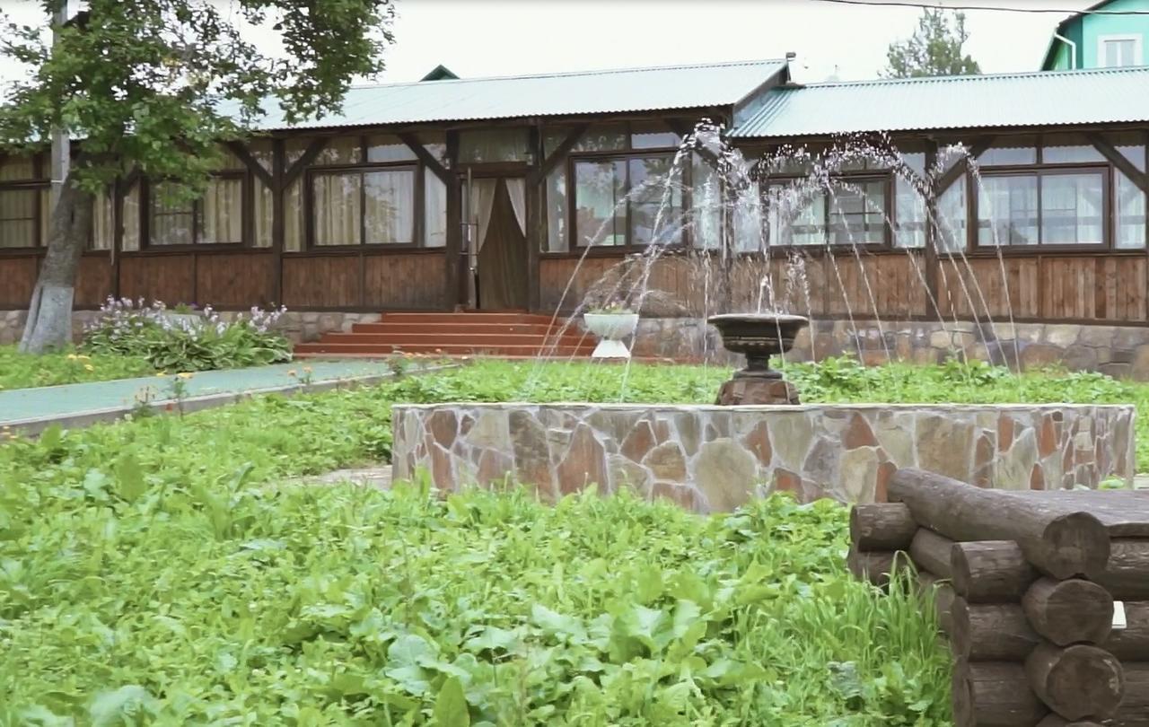 Dvoryanskoye Gnezdo Hotel Smolensk Exterior photo