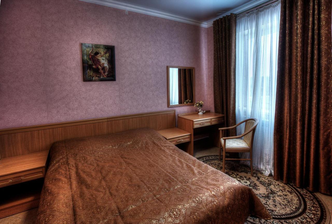 Dvoryanskoye Gnezdo Hotel Smolensk Room photo